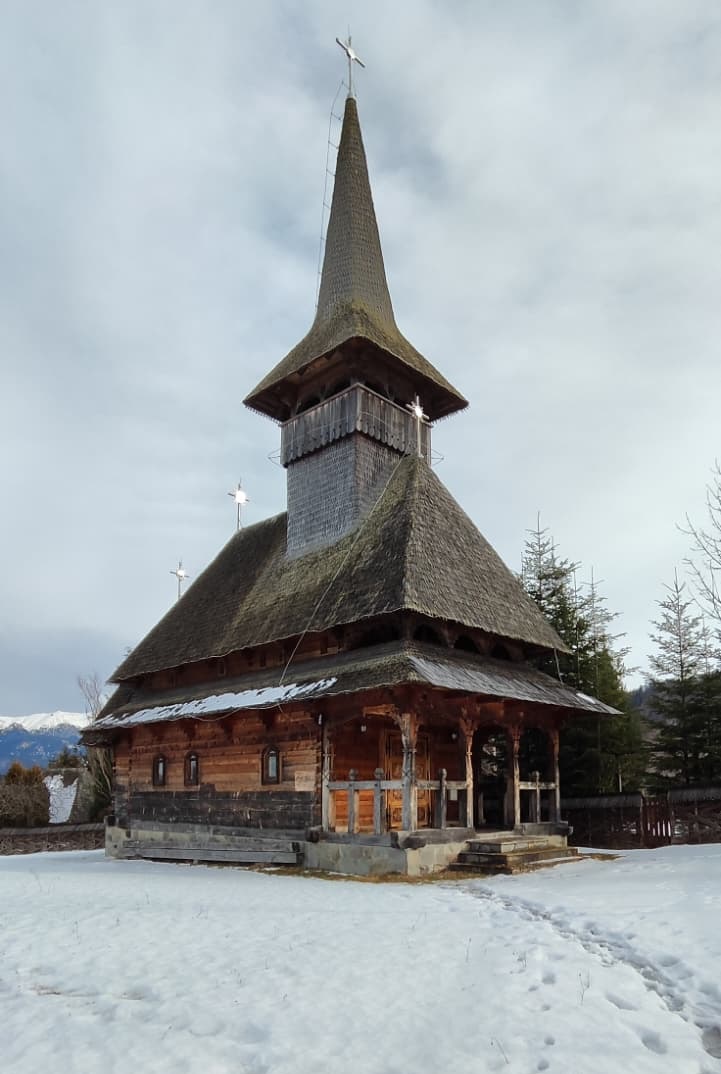 Biserica 2